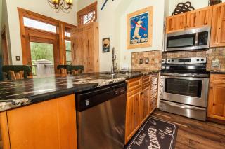 Expedition Station 8633 by Summit County Mountain Retreats - 2