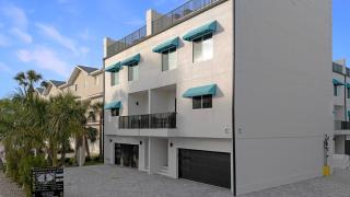 Madeira Luxe Retreat - 2