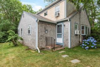 NeW 2025 - Locust Lodge - Private Beach - 7