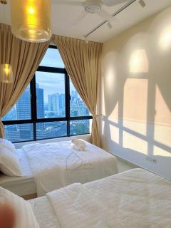 Twin Tower Residence Brand New Minimalist Suite 7pax 3 Min Walk from CIQ - 5