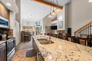 Hidden River Lodge 5967 by Summit County Mountain Retreats - 3