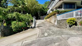 Ngermid Oasis - Studio W/ Kitchenette & Pool View - 2