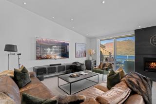 Luxury Villa with Panoramic Lake & Mountain Views - 0