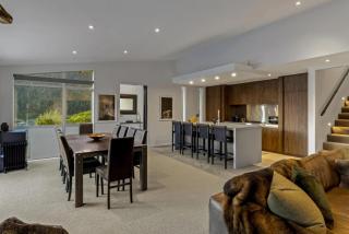 Luxury Villa with Panoramic Lake & Mountain Views - 1