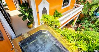 HIDELAND Luxury Pool Villa Pattaya Walking Street 5 Bedrooms - 5