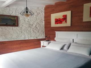 Holiday Home in Spain with Terrace & BBQ - 2