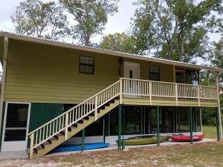 Rustic River Cabin - 8