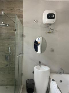 Luxury 5 bedroom standalone with PS5, WiFi, gym - 8