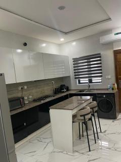 Luxury 5 bedroom standalone with PS5, WiFi, gym - 4