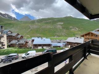Appartement spacieux 8 pers. à Tignes Val Claret - Ski aux pieds avec balcon et parking disponible - FR-1-502-464 - 2