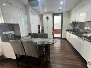 Room for rent in a luxury villa - 9