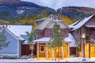 South Oak Retreat - convenient luxury by gondola! - 8