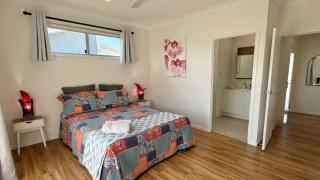 Villanova 6 On Third - 5