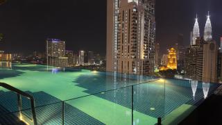 Luxury couple suite 295A at KLCC - 4