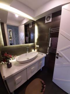Newly Renovated Apartment in Kordon - 2