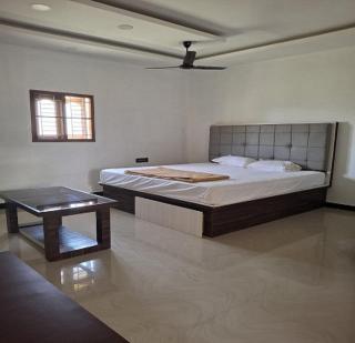 The Canalway Inn - Pollachi - 3