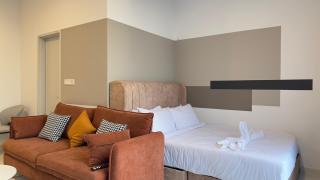 Private family suite 27171BR at KLCC - 9