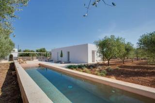 Designer Villa With Pool Near Ostuni - 0