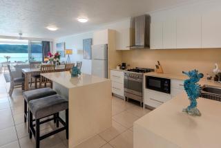 Frangipani 107 by HamoRent on Hamilton Island - 3
