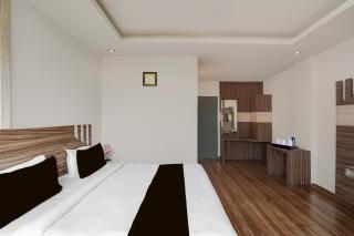 Super Collection O Vaishno Devi Temple Formerly Hotel The Leaf - 2