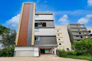 Collection O Dr. NTR University Of Health Sciences Formerly Hotel V Elite - 0