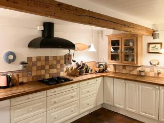 Nostalgic Charm In Lolland Timber House - 7