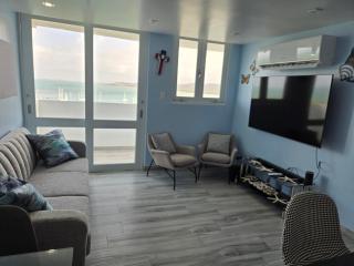 1 bdrm Island Escape with Ocean Views & Family Comfort Condominio Isleta marina - 0