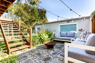 Idyllic 4-Bed Home With Alfresco Area Near Beach - 9