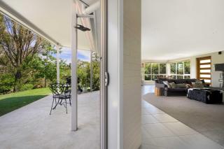 Lakeview Luxury Retreat - 5