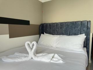Private family suite 29201BR at Majestic Residence - 9