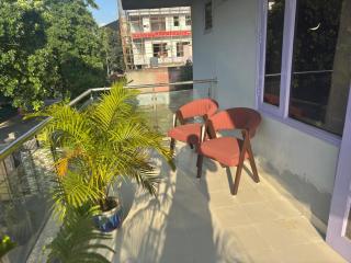 Fortune Home Service Apartment 3BHK, E-46,Sector 72, Noida - 6