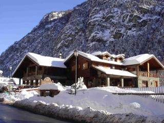 Alpine Bliss A Cosy Retreat - Antey-Saint-André - 3