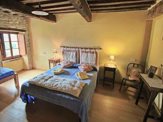 Farmhouse in Apecchio with Pool and Terrace - 7