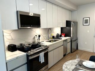 Cozy studio in heart of Santa Monica free parking - 1