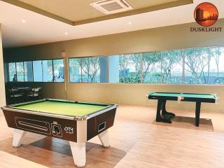 SkyLake Dusklight Homestay - 1