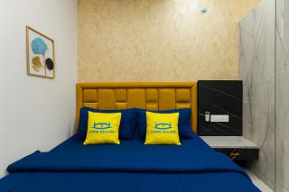 Home Escape Studio Elite Near Mahalaxmi Nagar - 4