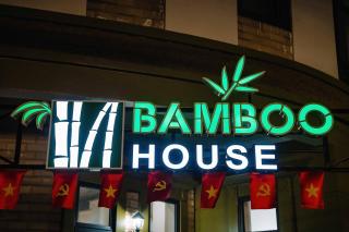 Bamboo House Cat Ba - 8