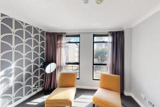KozyGuru | Sydney CBD | Funky Town - 9