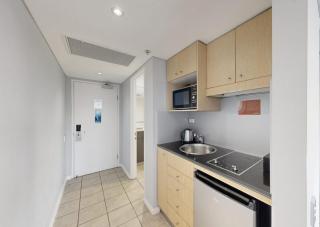 KozyGuru | Sydney CBD | Funky Town - 8