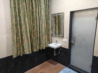 Hotel Grand Palace - Coimbatore - 6