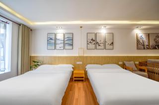 Floral Hotel Guilin Daifeng Lake House - 1