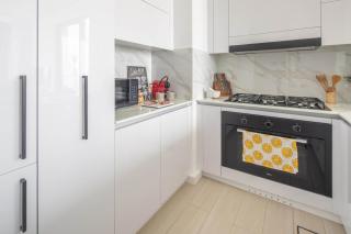 Frank Porter - Binghatti Onyx - 2