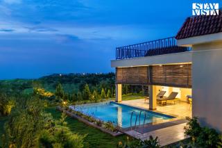StayVista at Evaarah with Bonfire, Pool - 7
