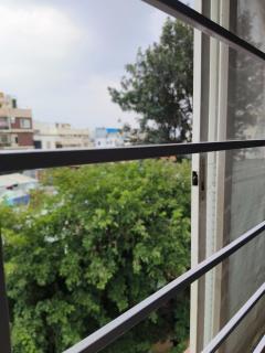 Breezy 2BHK Near Manyata, Peaceful, FamilyFriendly - 5