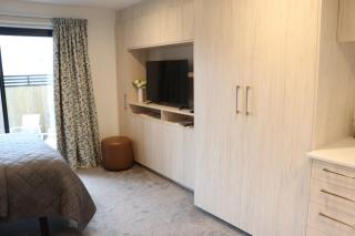 Trendy Studio in the City - 3