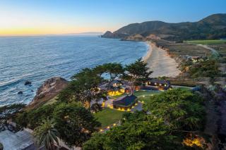 Distinguished Oceanfront Point Estate with Iconic Beach Mountain Vistas - 9