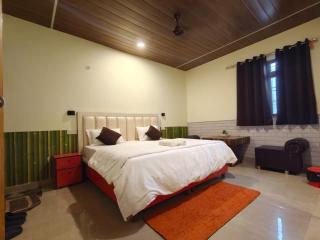 Sunrise Homestay Agra Near Taj Mahal - 0