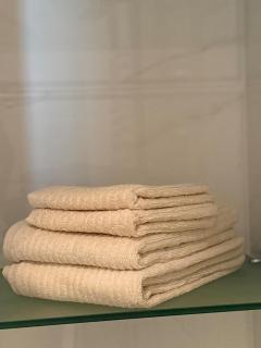 Cozy Apart in Center - 6