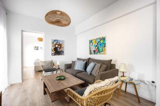 O&O Group- Cozy 2BR Near Metro Acropolis View - 0