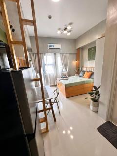 WV Tower 2 Condo Sage Unit - 2
